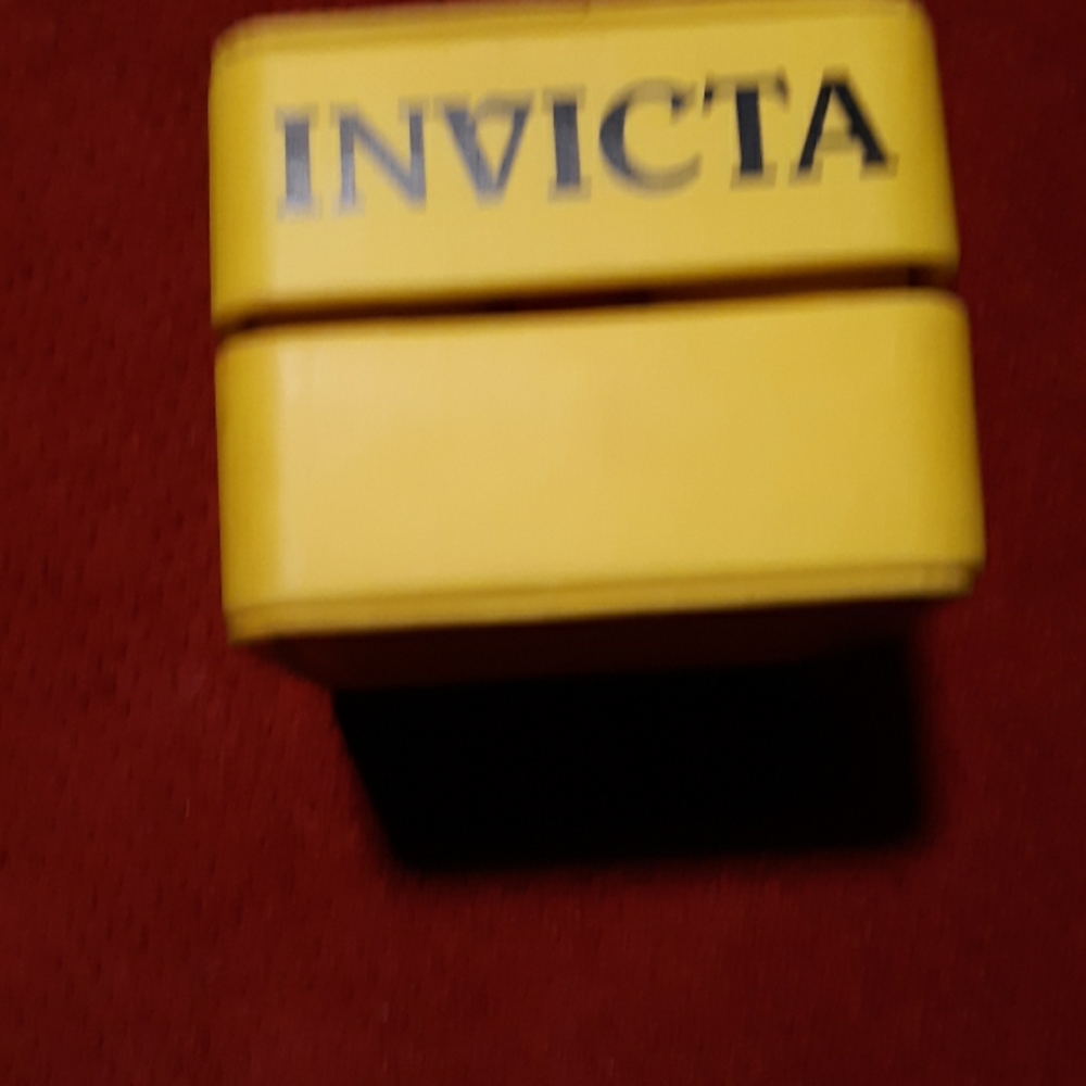 Watch - Picture 2 of 8